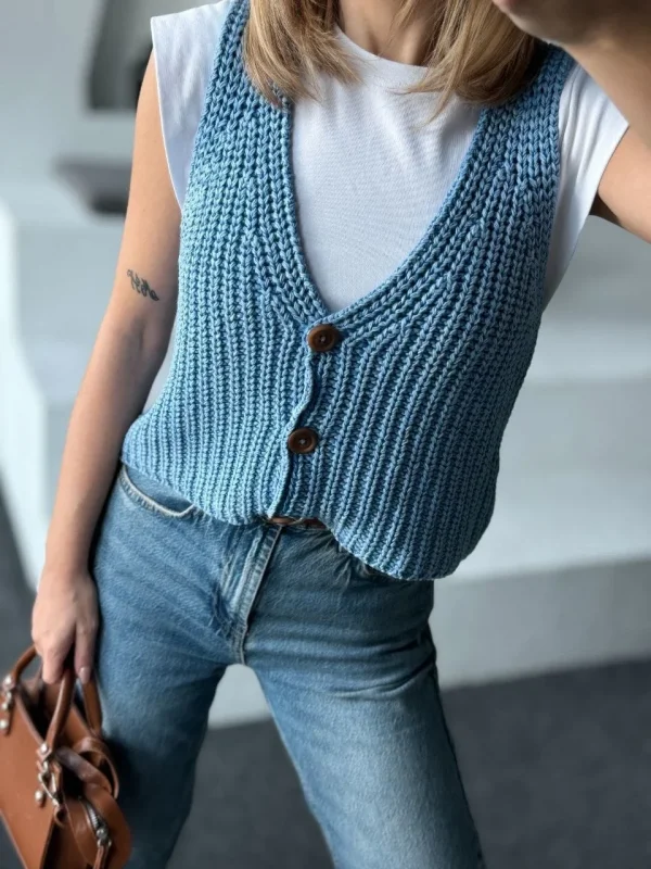 Lushiowear Kadın Triko Kolsuz dokuma Düğmeli Yelek - Mavi