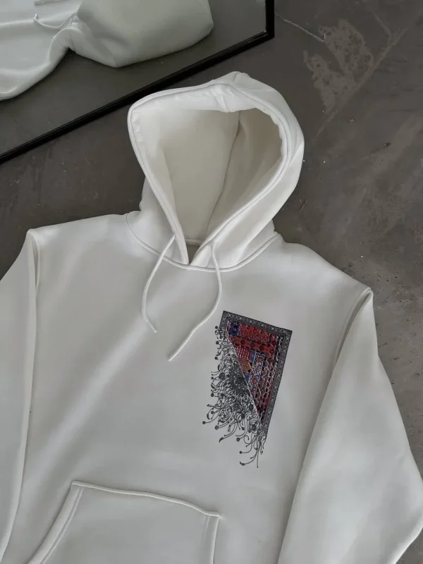 Lushiowear Kadın Kapüşonlu Kanguru Cepli Sweatshirt 3 İplik Pamuklu Baskılı Hoodie - Beyaz