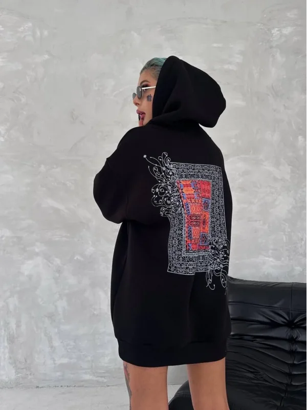 Lushiowear Kadın Kapüşonlu Kanguru Cepli Sweatshirt 3 İplik Pamuklu Baskılı Hoodie - Siyah