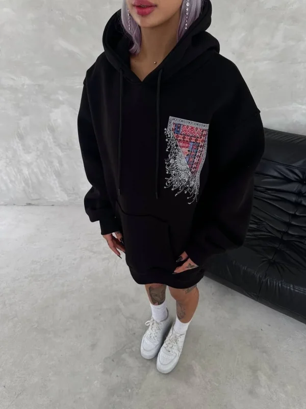 Lushiowear Kadın Kapüşonlu Kanguru Cepli Sweatshirt 3 İplik Pamuklu Baskılı Hoodie - Siyah