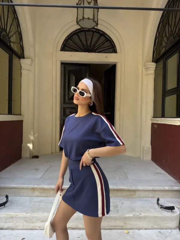 Osy Modal yumuşak dokulu Kumaş Kadın Parçalı Bisiklet Yaka T-shirt Mini Şortlu Etek İkili Takım -Lacivert