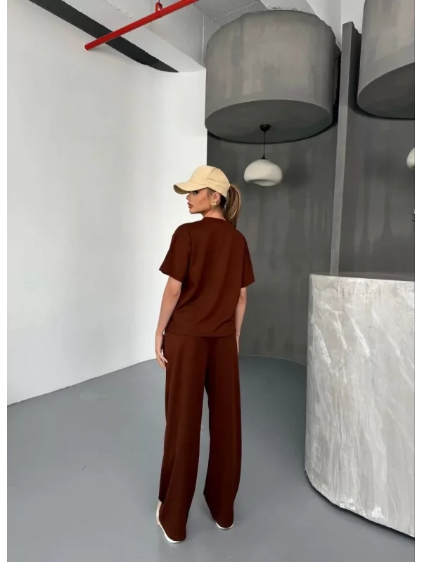 Osy Modal Yumuşak Dokulu Kumaş Kısa Kollu Bluz Rahat Pantalon ikili Takım- Kahverengi