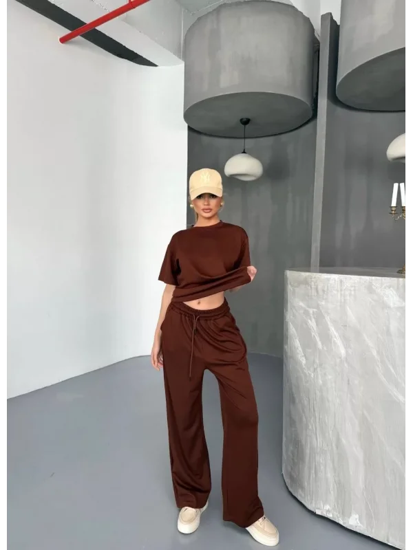 Osy Modal Yumuşak Dokulu Kumaş Kısa Kollu Bluz Rahat Pantalon ikili Takım- Kahverengi