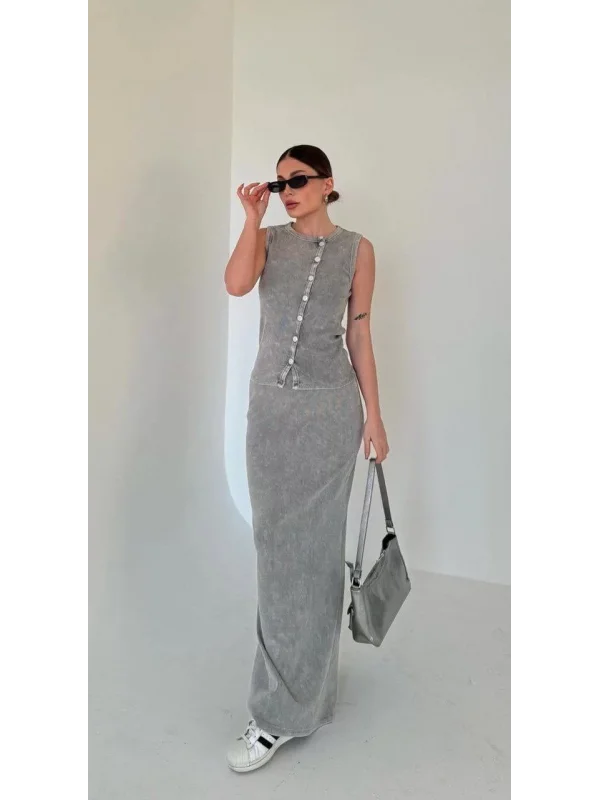 Uzun Etekli Önü Düğmeli Badi İkili Takım- Gri