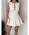 Göğüs Bağlamalı Kolsuz Mini Boy Elbise - Beyaz