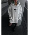 Uzun Kol Kapüşonlu Göğüs Baskılı SweatShirt - Beyaz