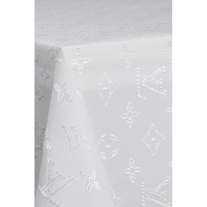 Louis Vuitton Masa Örtüsü 160*220 Cm BRODE GÜPÜRLÜ KDK İplik Özel Jakar Dokuma Dertsiz Leke Tutmaz Özel Kutulu
