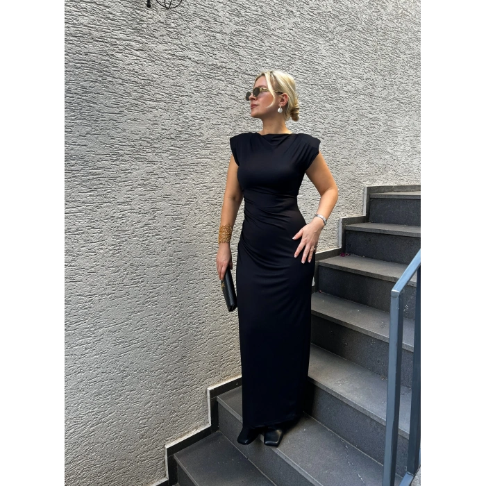 Sırt Dekolteli Beli Büzgülü Elbise