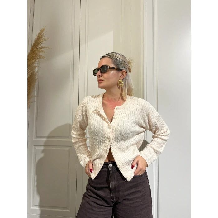 Örgülü Triko Hırka