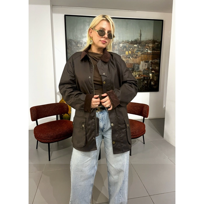 Barbour Model Premium Kısa Trençkot