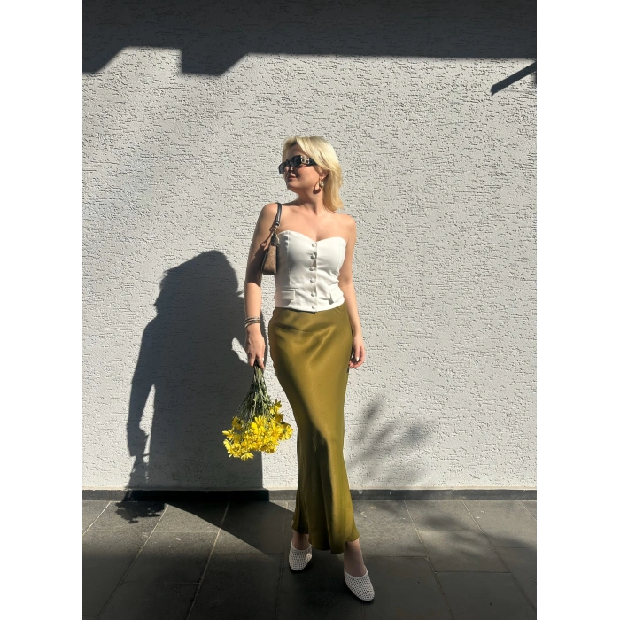 Kalp Yaka Straplez Bluz