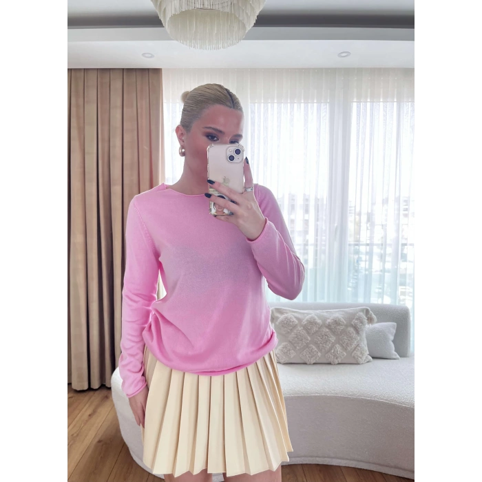 Pembe Bluz