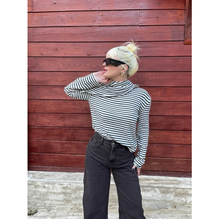 Şallı ,Siyah Çizgili Massimo Premium Model Triko