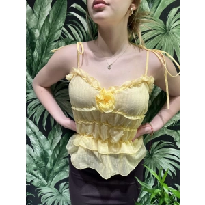 Gül Detaylı Askılı Blüz