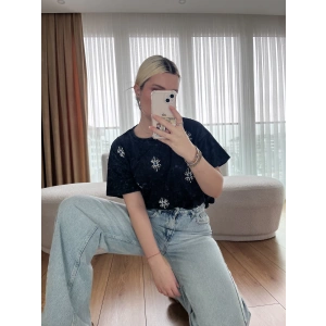 Siyah Gözlü T-shirt