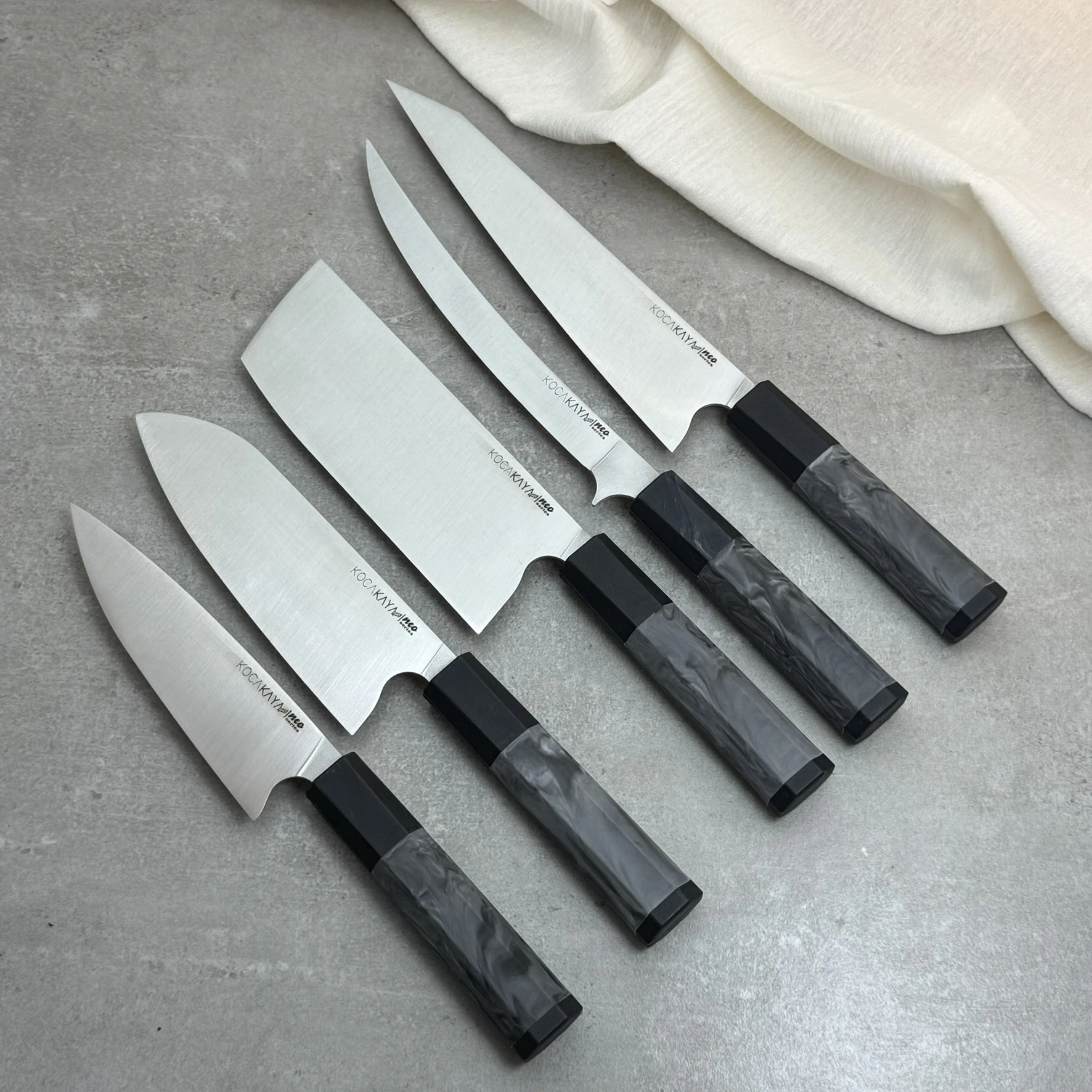 Neo Serisi Sekizgen Kaymaz Fibrox Saplı 5li Bıçak Seti (225mm, 210mm, 180mm, 180mm, 165mm) - Kocakaya El Yapımı Bıçaklar