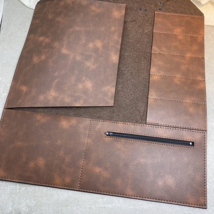 Deri Taşıma Çantası Winleks Fermuarlı