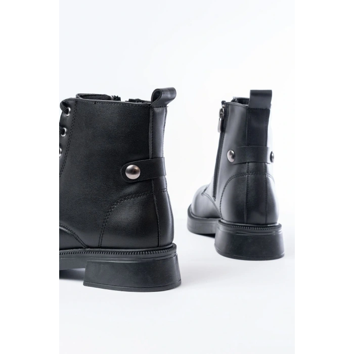 02-2003 Siyah Bağcıklı Fermuarlı Günlük Kadın Bot