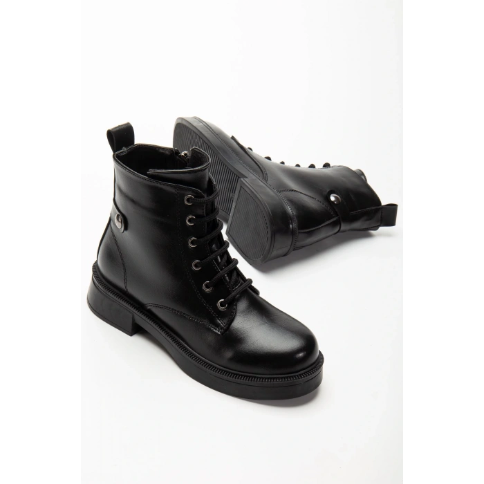 02-2003 Siyah Kırışık Rugan Bağcıklı Fermuarlı Günlük Kadın Bot