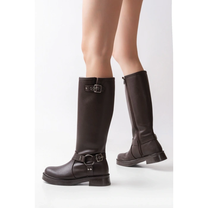 02-312 Kahverengi Toka Aksesuarlı Fermuarlı Günlük Kadın Çizme