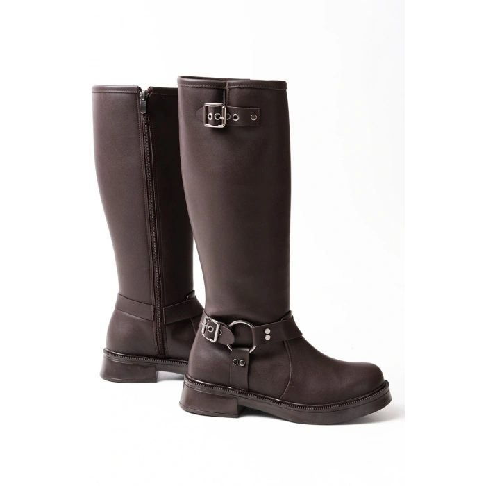 02-312 Kahverengi Toka Aksesuarlı Fermuarlı Günlük Kadın Çizme