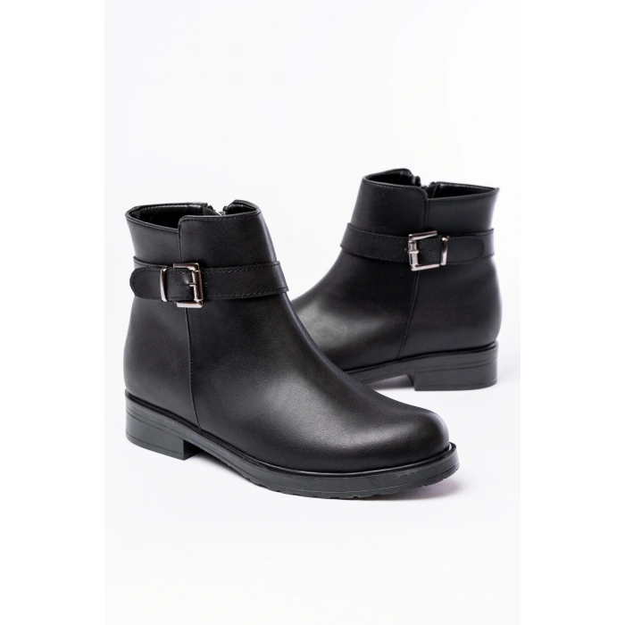 165-204/1 Siyah Toka Aksesuarlı Fermuarlı Günlük Kadın Bot