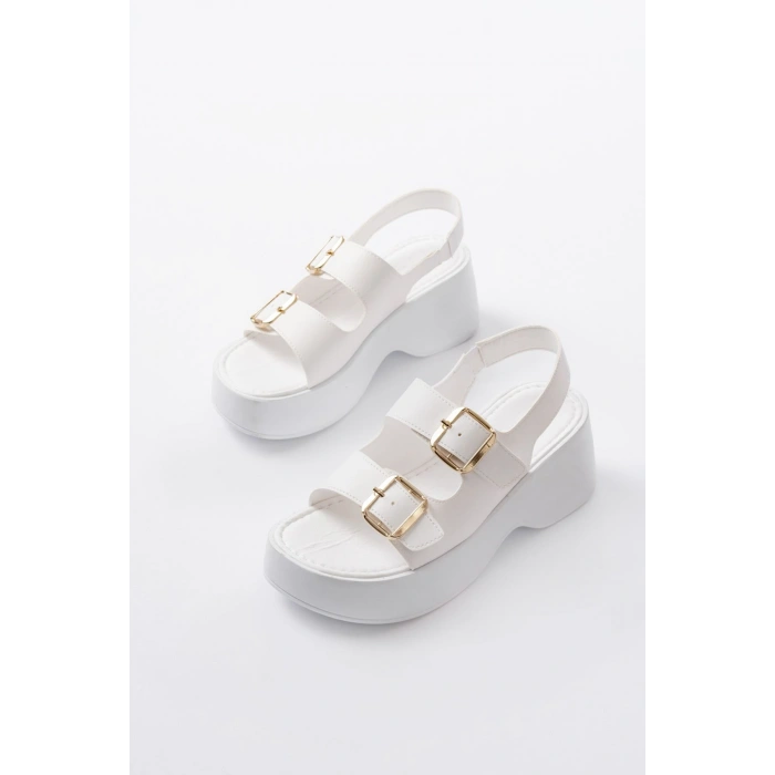 24414-572 Beyaz Tokalı  Günlük Dolgu Topuk Kadın Sandalet