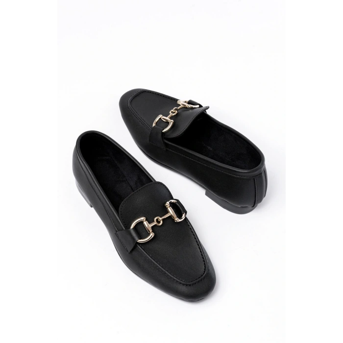 303 Siyah Toka Aksesuarlı Günlük Kadın Babet