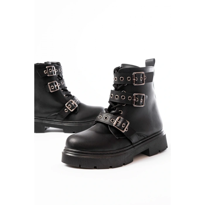 508-3039 Siyah Toka Aksesuarlı Fermuarlı  Günlük Kadın Bot