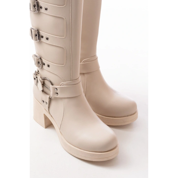 5109-3015 Bej Topuklu Fermuarlı Toka Aksesuarlı Günlük Kadın Çizme