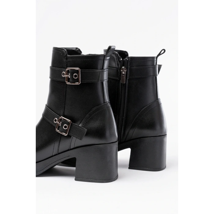 5109-3027 Siyah Topuklu Fermuarlı Günlük Kadın Bot