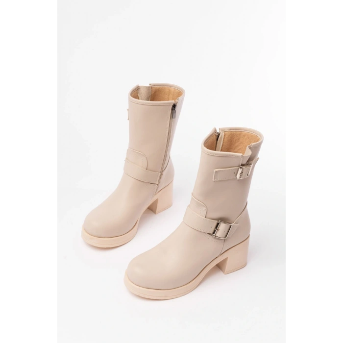 5109-3043 Bej Toka Aksesuarlı Fermuarlı Kalın Topuklu Günlük Kadın Bot