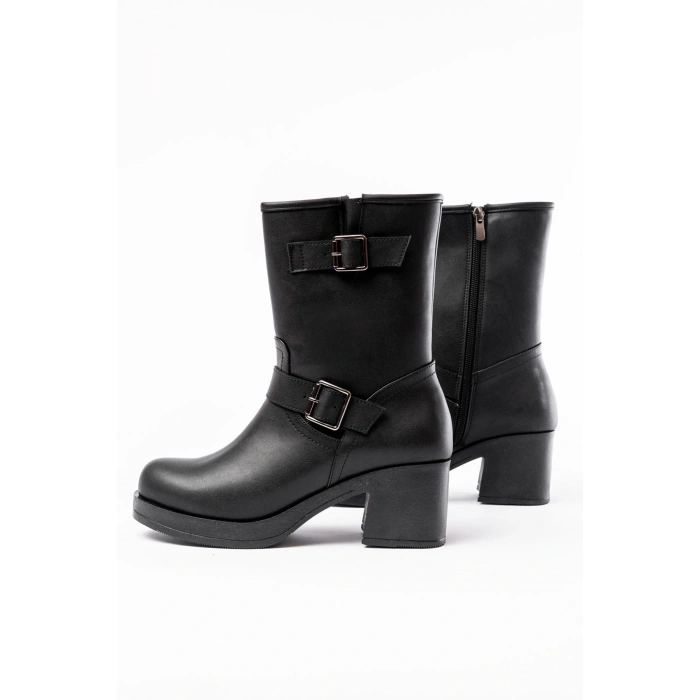 5109-3043 Siyah Toka Aksesuarlı Fermuarlı Kalın Topuklu Günlük Kadın Bot