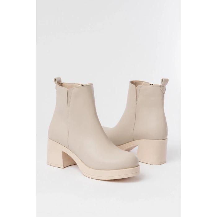 5109-3057 Bej Lastikli Fermuarlı Kalın Topuklu Günlük Kadın Bot