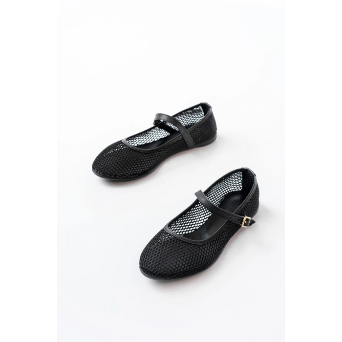 6325 Siyah Fileli Baret Toka Detaylı Günlük Kadın Babet