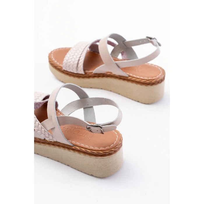 730-152 Bej Örgü Desenli Hakiki Deri Ortopedik Taban Kadın Sandalet