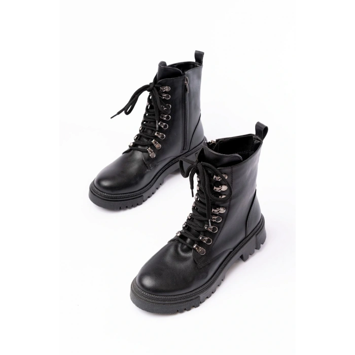 812-2121 Siyah Cilt Bağcıklı Fermuarlı Günlük Kadın Bot