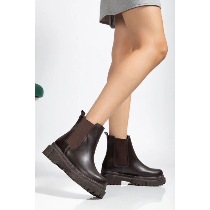 812-2137 Kahve Lastikli Günlük Kadın Bot