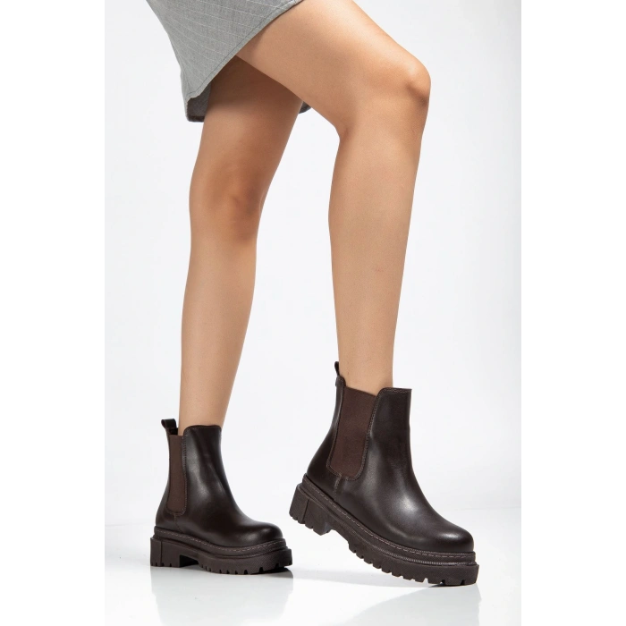 812-2137 Kahve Lastikli Günlük Kadın Bot