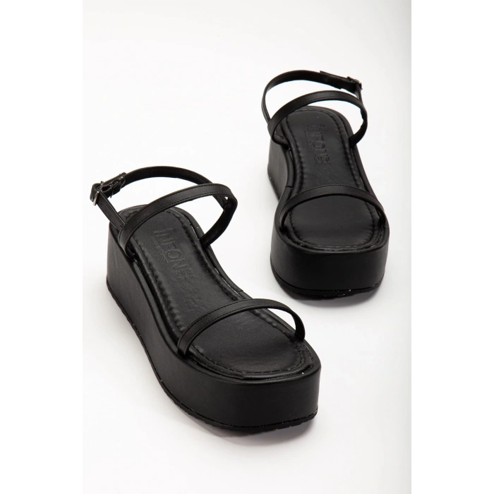 861-1027 Siyah Dolgu Topuk Kadın Sandalet