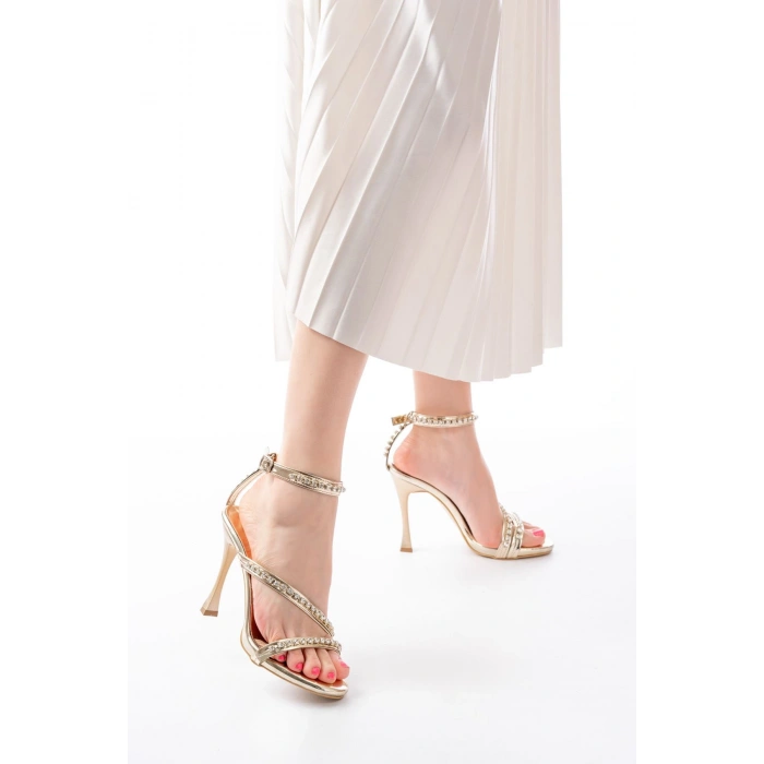 A-20 Gold Taşlı Vivet Platformlu Topuklu Kadın Ayakkabı