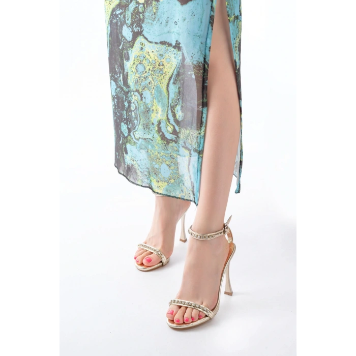 A-30 Gold Taş Aksesuarlı Platformlu Topuklu Kadın Terlik