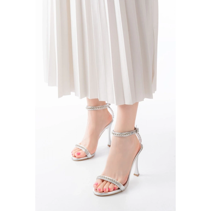 A-30 Gümüş Taş Aksesuarlı Platformlu Topuklu Kadın Terlik