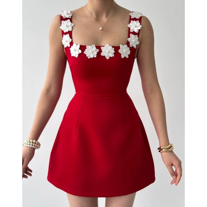 Alyosa Çiçek Detaylı Elbise