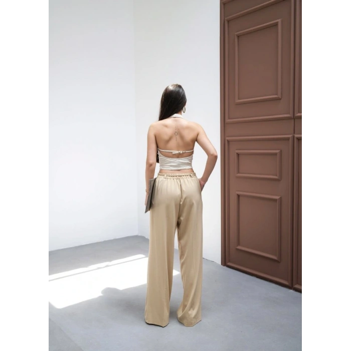 Beli̇ Lasti̇k Ve Bağcikli Geni̇ş Paça Pantolon