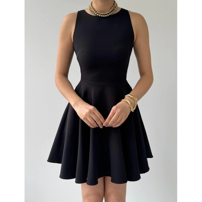 Berl Cep Detaylı Elbise