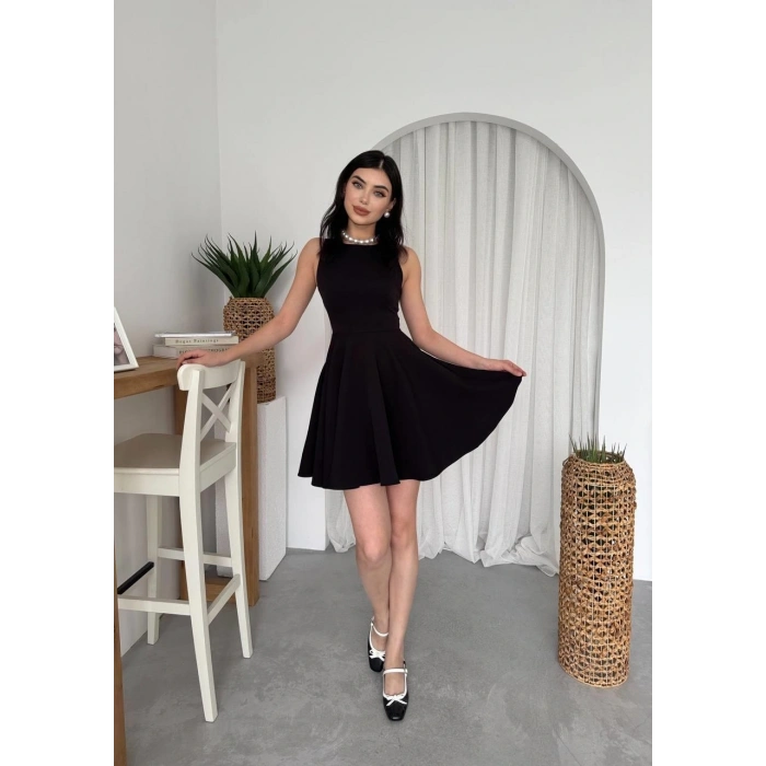 Berl Cep Detaylı Elbise
