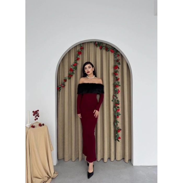 Bestia traplez Tüy Detaylı Elbise