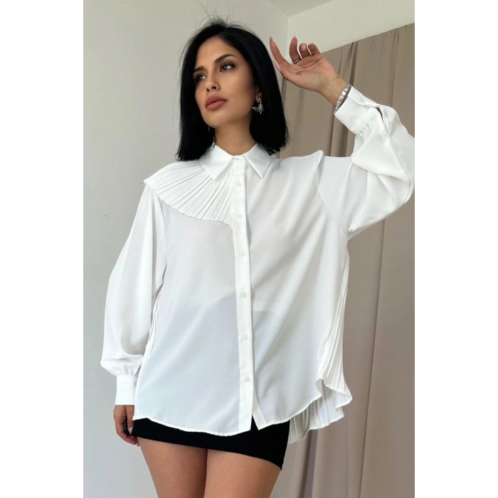 Beyaz Pilise Detaylı Jesica Gömlek