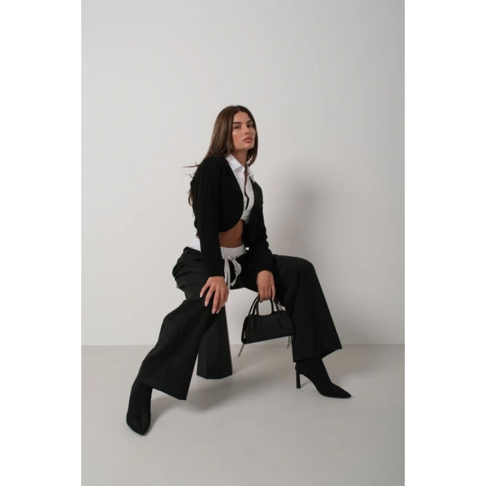 Biyeli Crop Triko Hırka